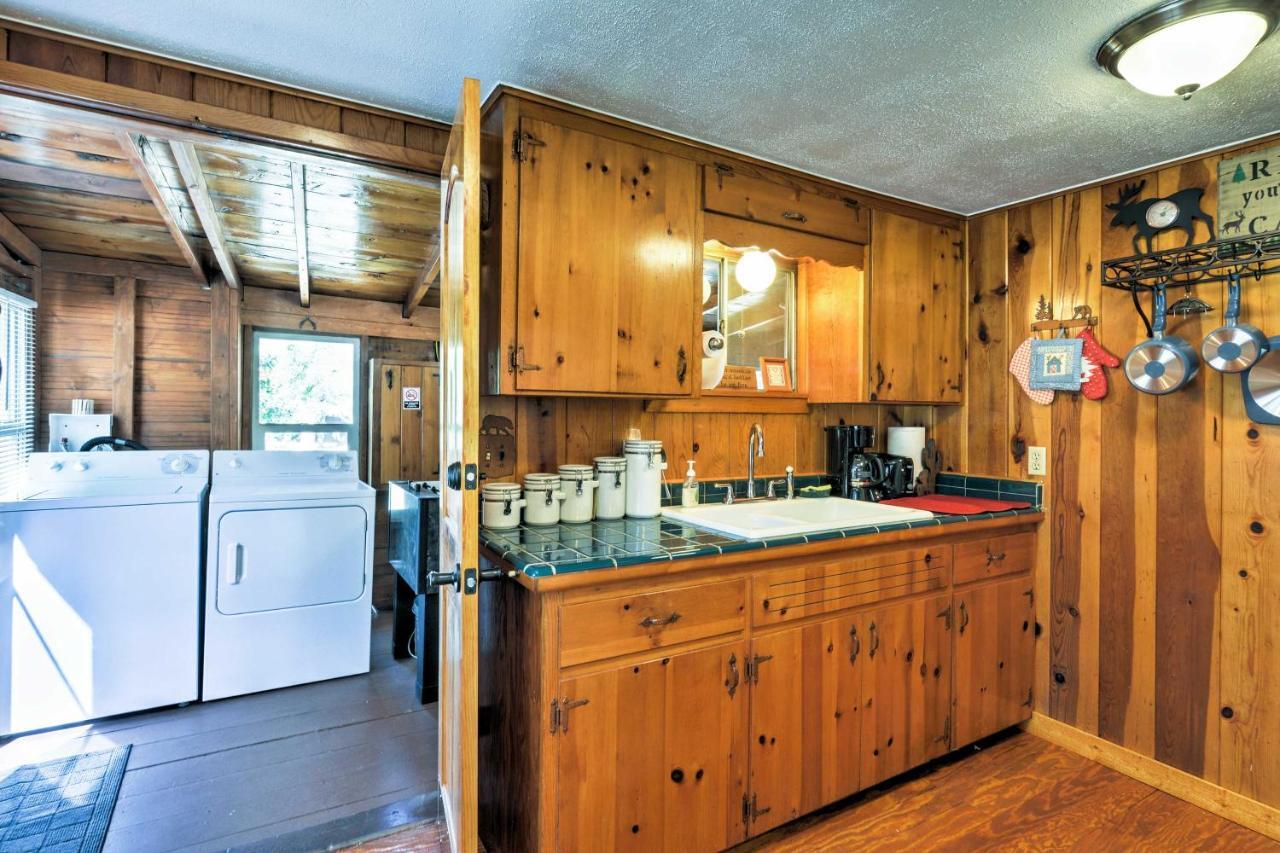 Cozy Cabin With Ac And Deck, 5 Mi To Downtown Prescott Villa Exterior photo