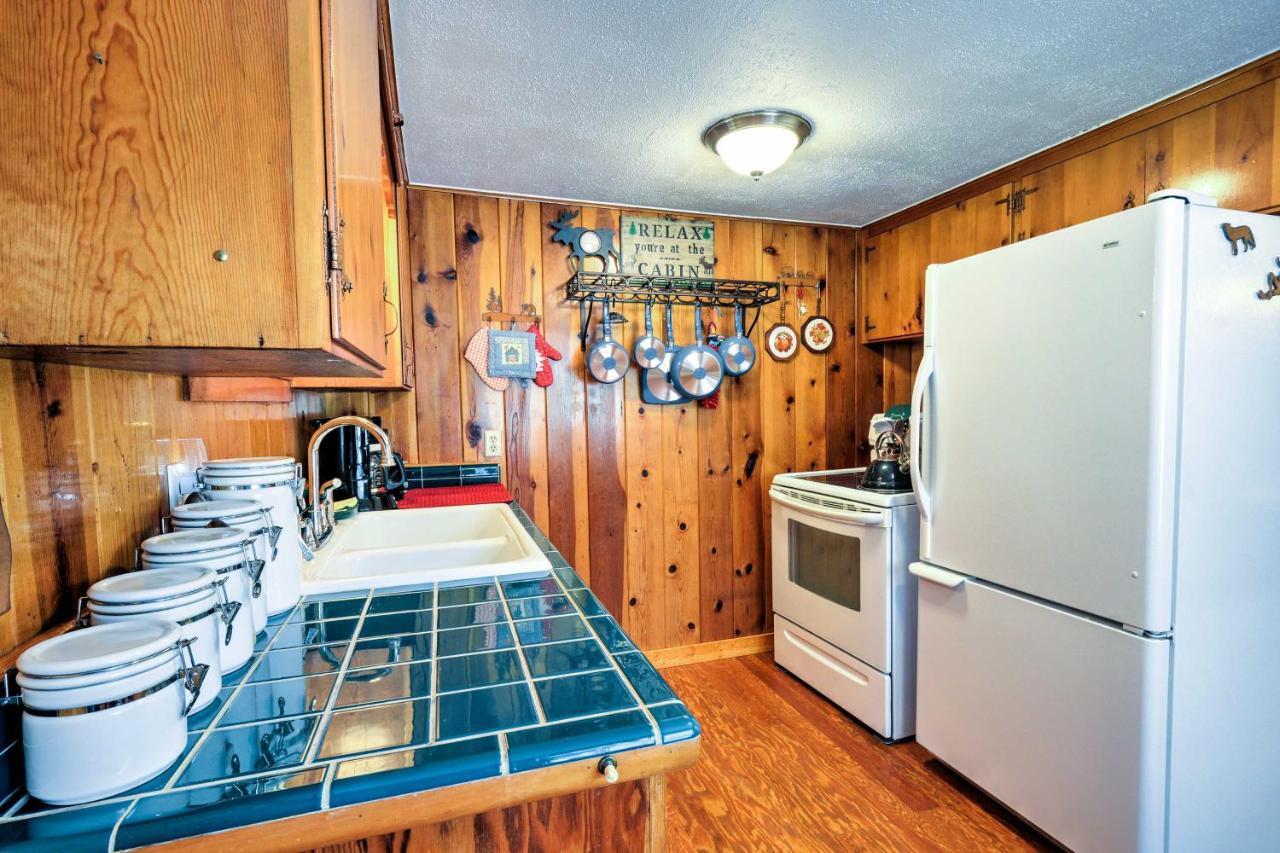 Cozy Cabin With Ac And Deck, 5 Mi To Downtown Prescott Villa Exterior photo